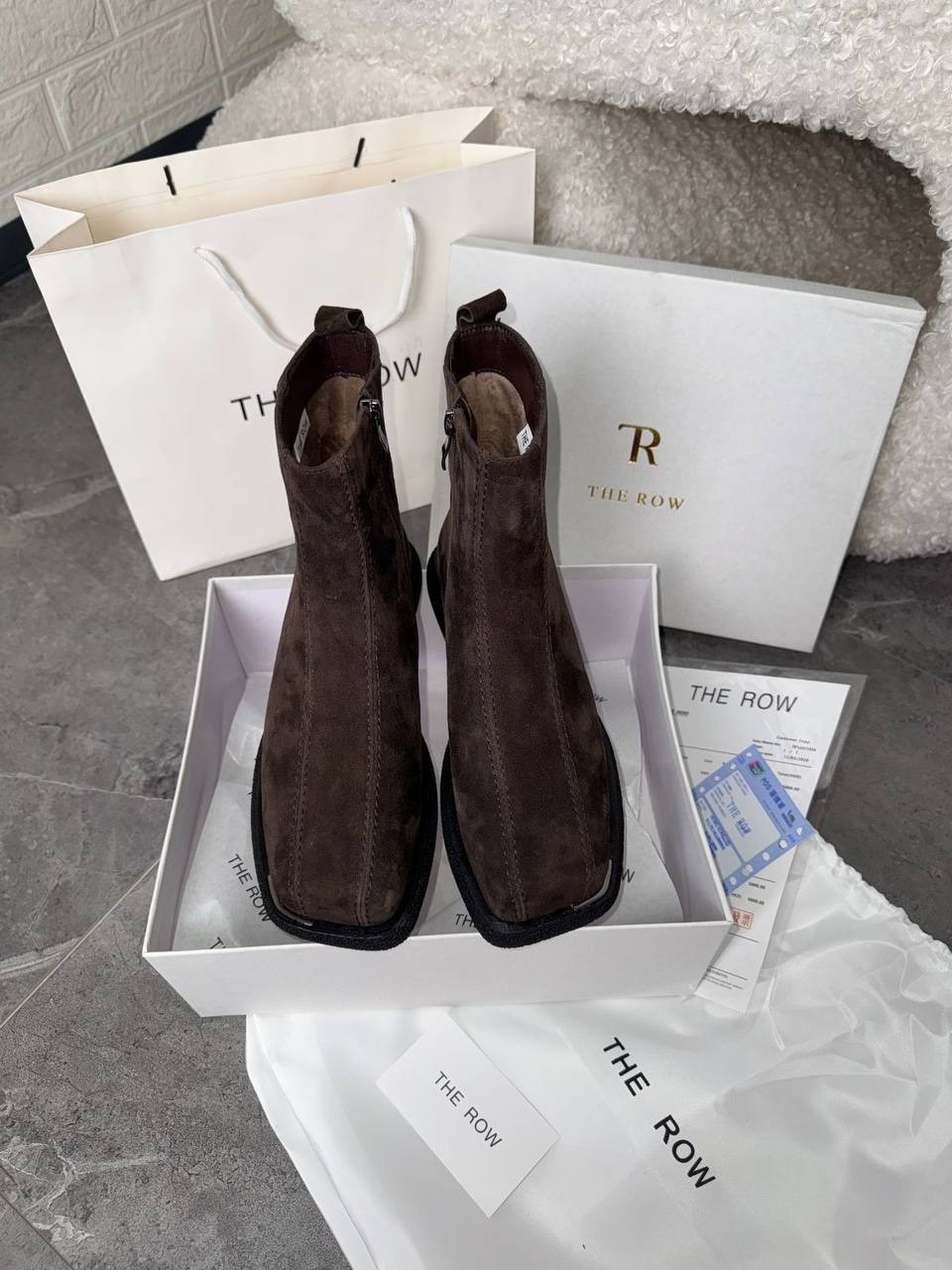 ,замшевые ботинки,ботинки демисезонные натуральная замша челси,замшевые ботинки челси, женская