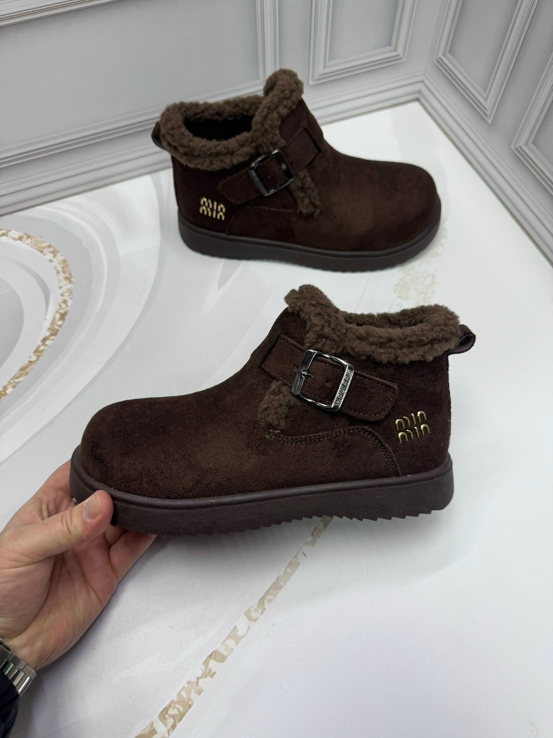 ,угги женские,женская зимняя ,зимняя ,теплая