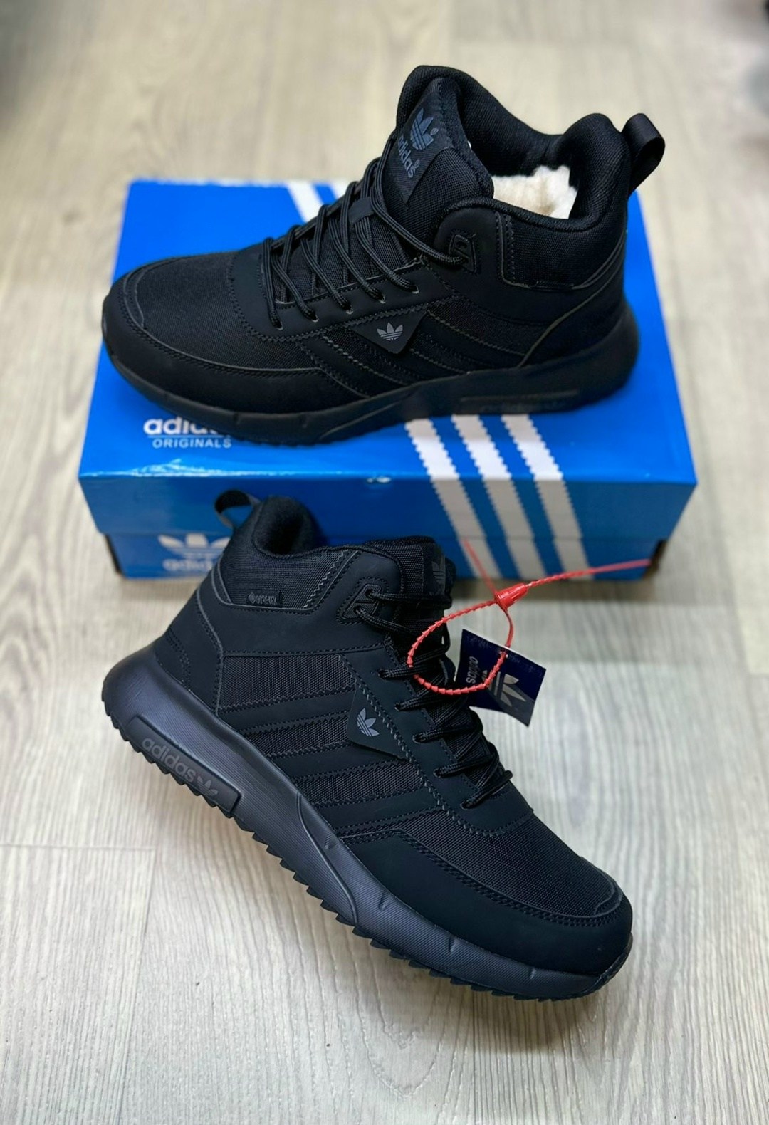 кроссовки зимние мужские adidas,зимние кроссовки adidas,adidas мужские кроссовки,кроссовки adidas,зимние мужские кроссовки