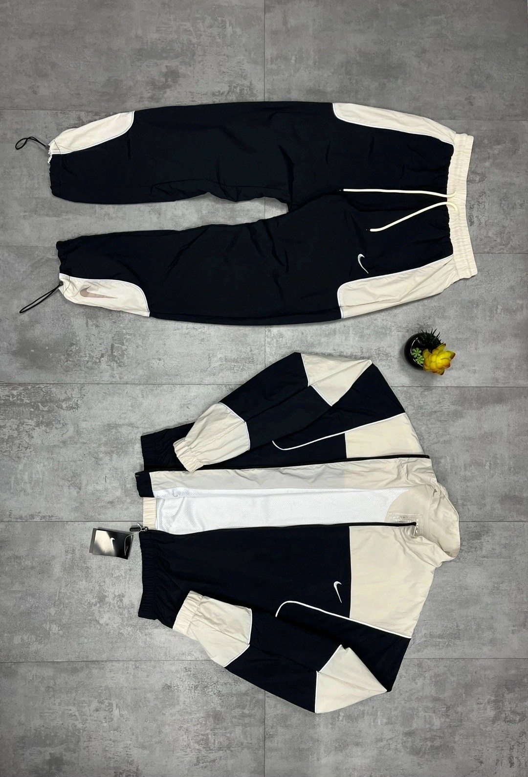 спортивные костюмы nike,спортивный костюм nike мужской,спортивные костюм,спортивный костюм nike плащевка,мужские спортивные костюмы