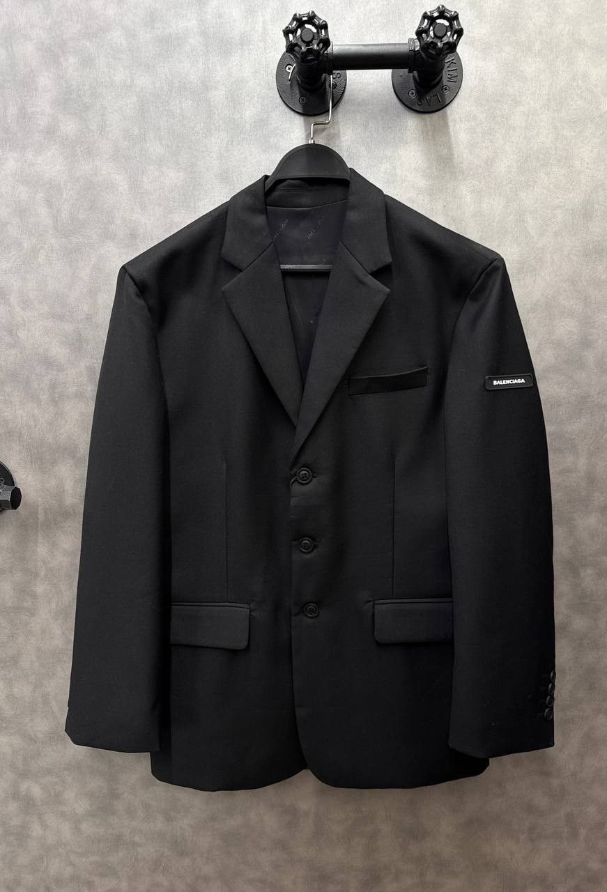 пиджак баленсиага,баленсиага кристобаль,пиджак balenciaga,оверсайз костюм,костюм оверсайз мужской