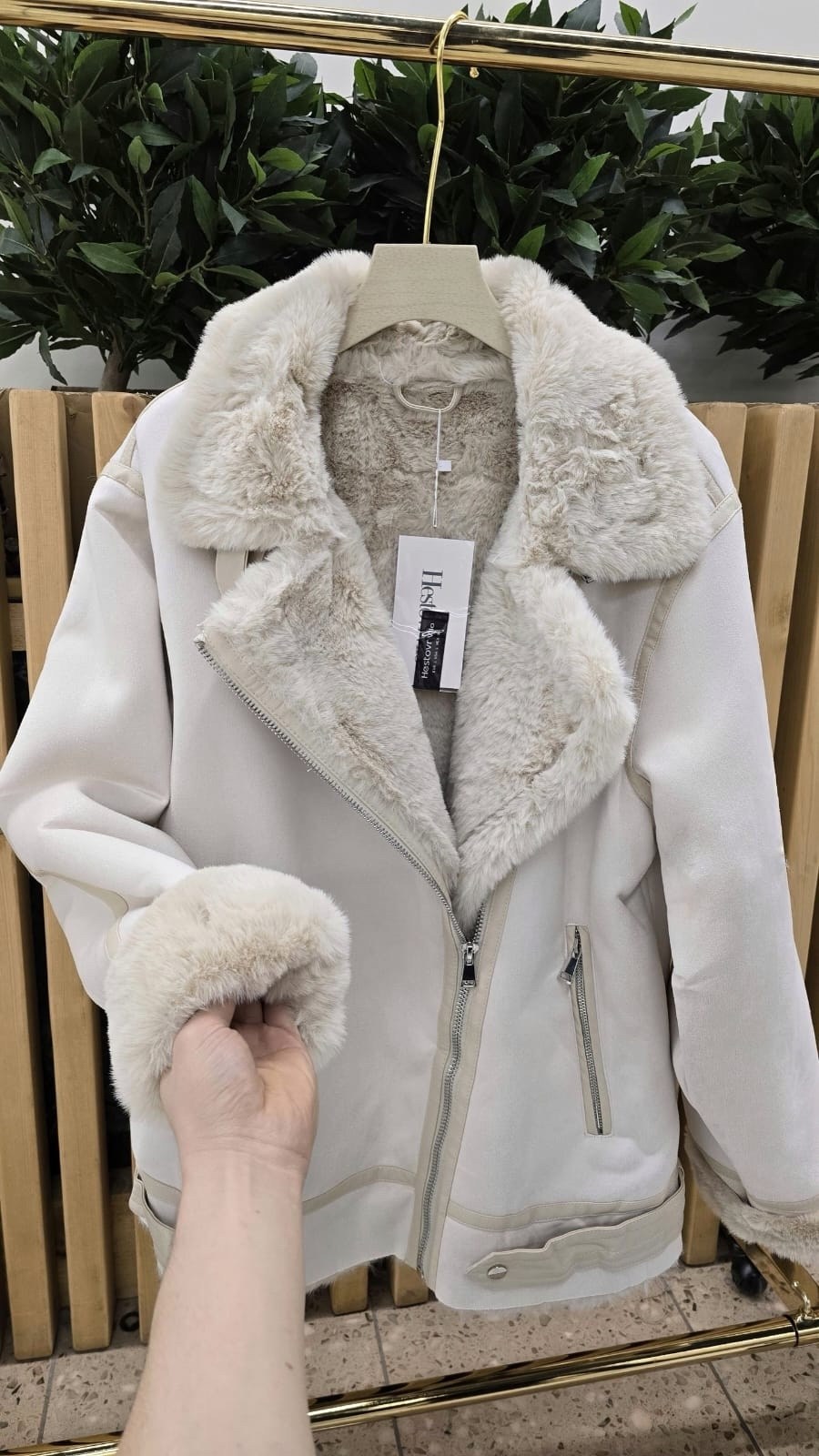 дубленка авиатор зара,топшоп дубленка,авиатор дубленка,белая дубленка зара,стильная дубленка