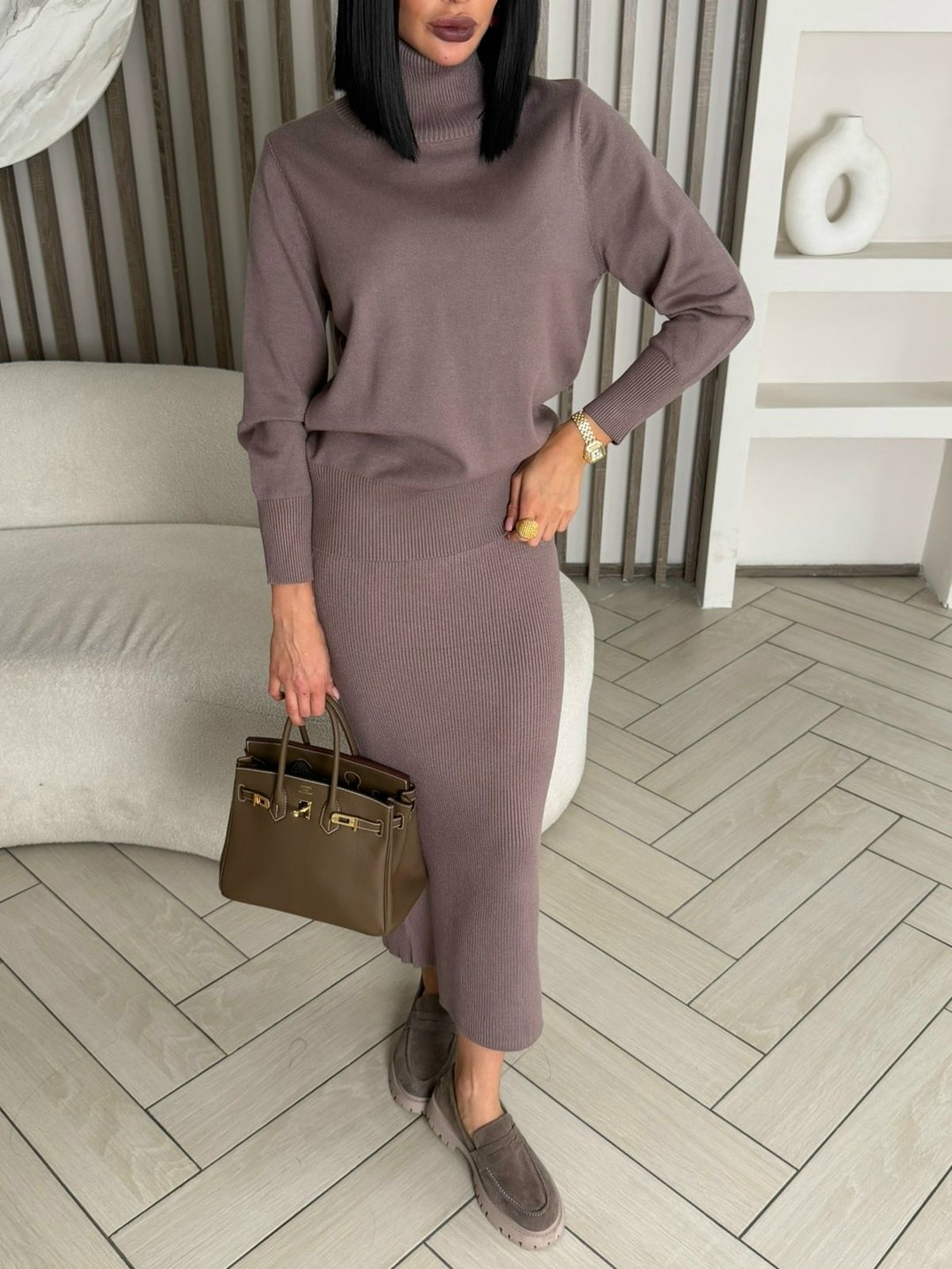 костюм с юбкой трикотажный теплый,женский трикотажный костюм с юбкой,трикотажные костюмы с юбкой,вязаный костюм с юбкой,трикотажный костюм с юбкой миди