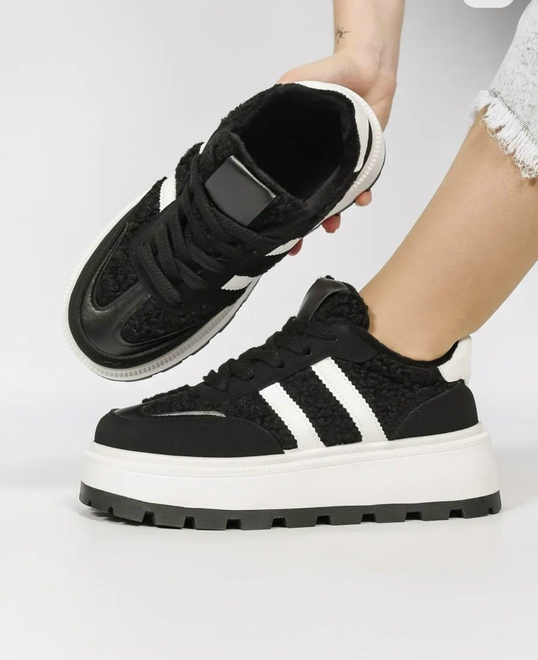 кроссовки женскиe,,кроссовки комбинированные,черные кроссовки,кроссовки замшевые