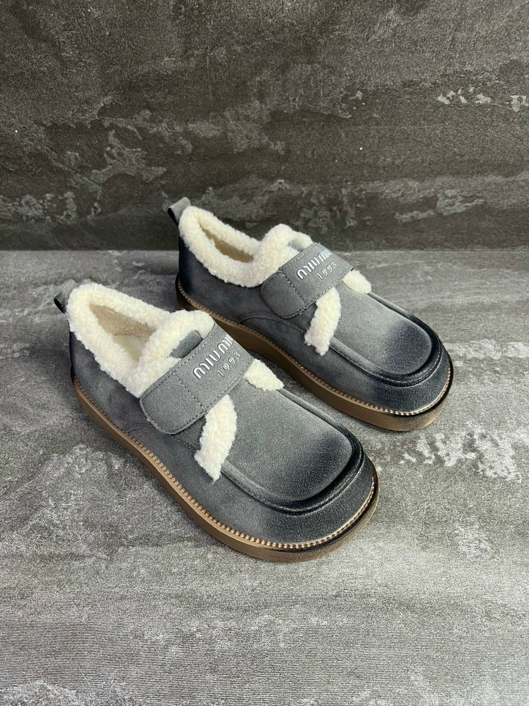 , теплая,женская ,лоферы на меху,зимняя женская