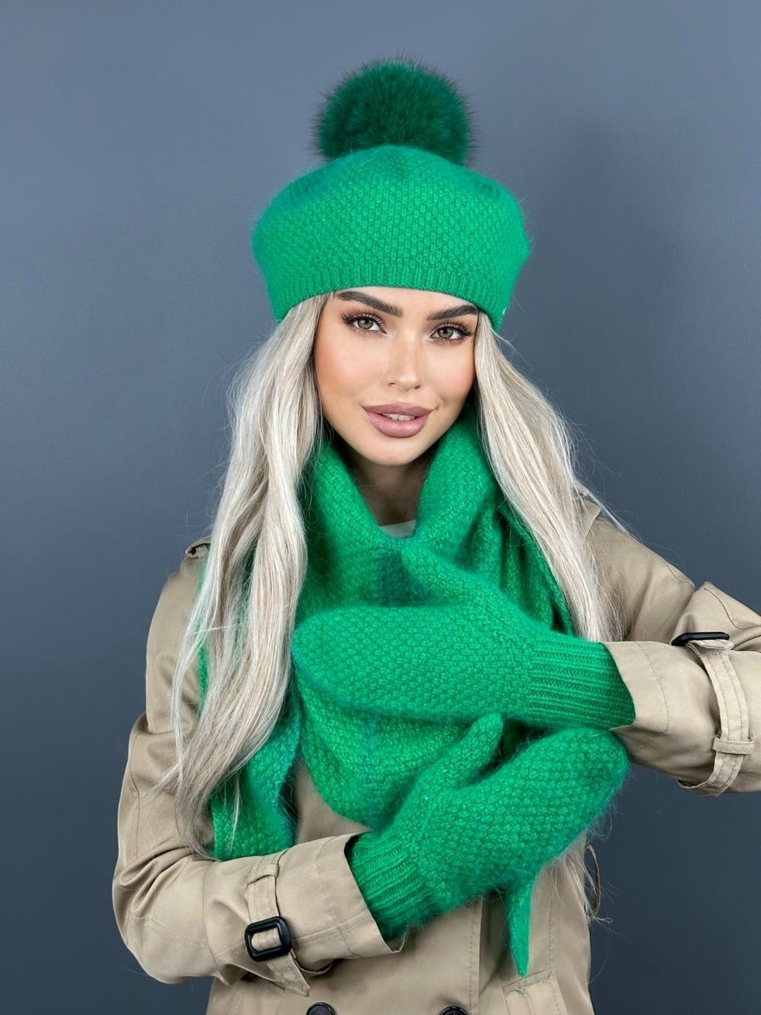 комплект шапки,шапка тыковка из пуха норки,шапка ангора мондиаль,шапка пушистая,варежки ангора