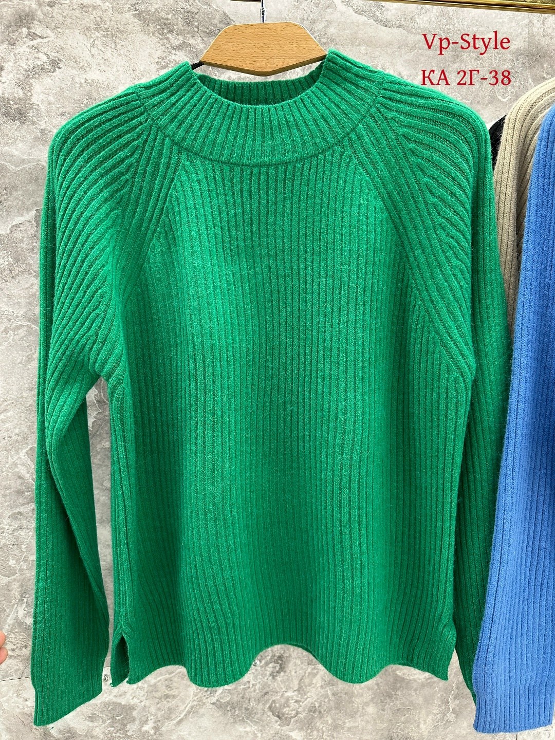 свитер,свитера женские,вязаные свитера женские,свитер с воротником,свитер с высоким воротником