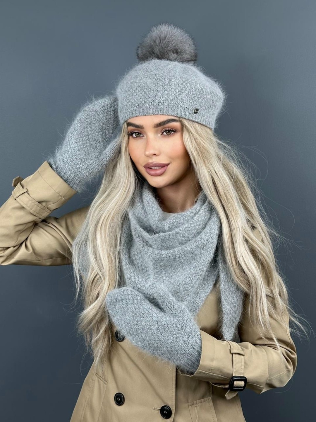 комплект шапки,шапка тыковка из пуха норки,шапка ангора мондиаль,шапка пушистая,варежки ангора