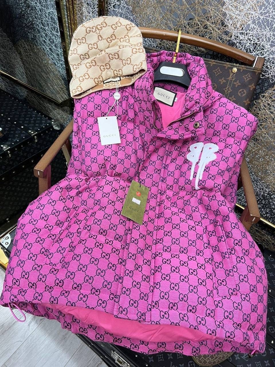 демисезонная жилетка,женские жилеты,куртка gucci,женская жилетка,жилетка