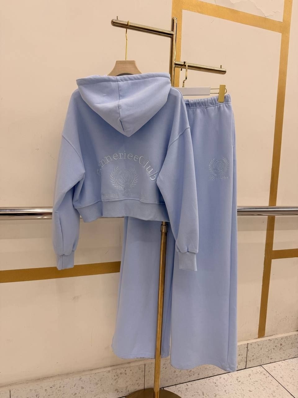 розовый костюм,женские костюмы спортивные,спортивные костюм,женский костюм