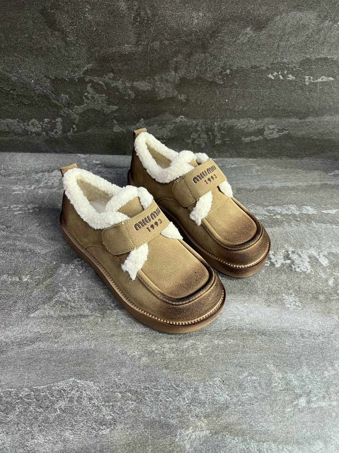 , теплая,женская ,лоферы на меху,зимняя женская