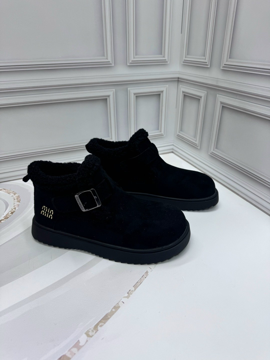 ,угги женские,женская зимняя ,зимняя ,теплая