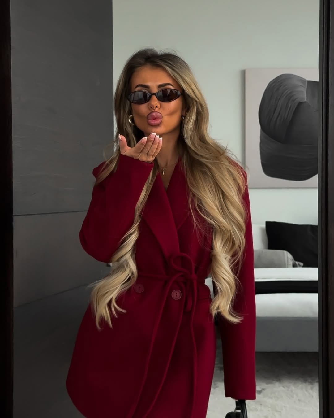 стильное пальто,пальто женское серое,пальто серое,пальто с поясом