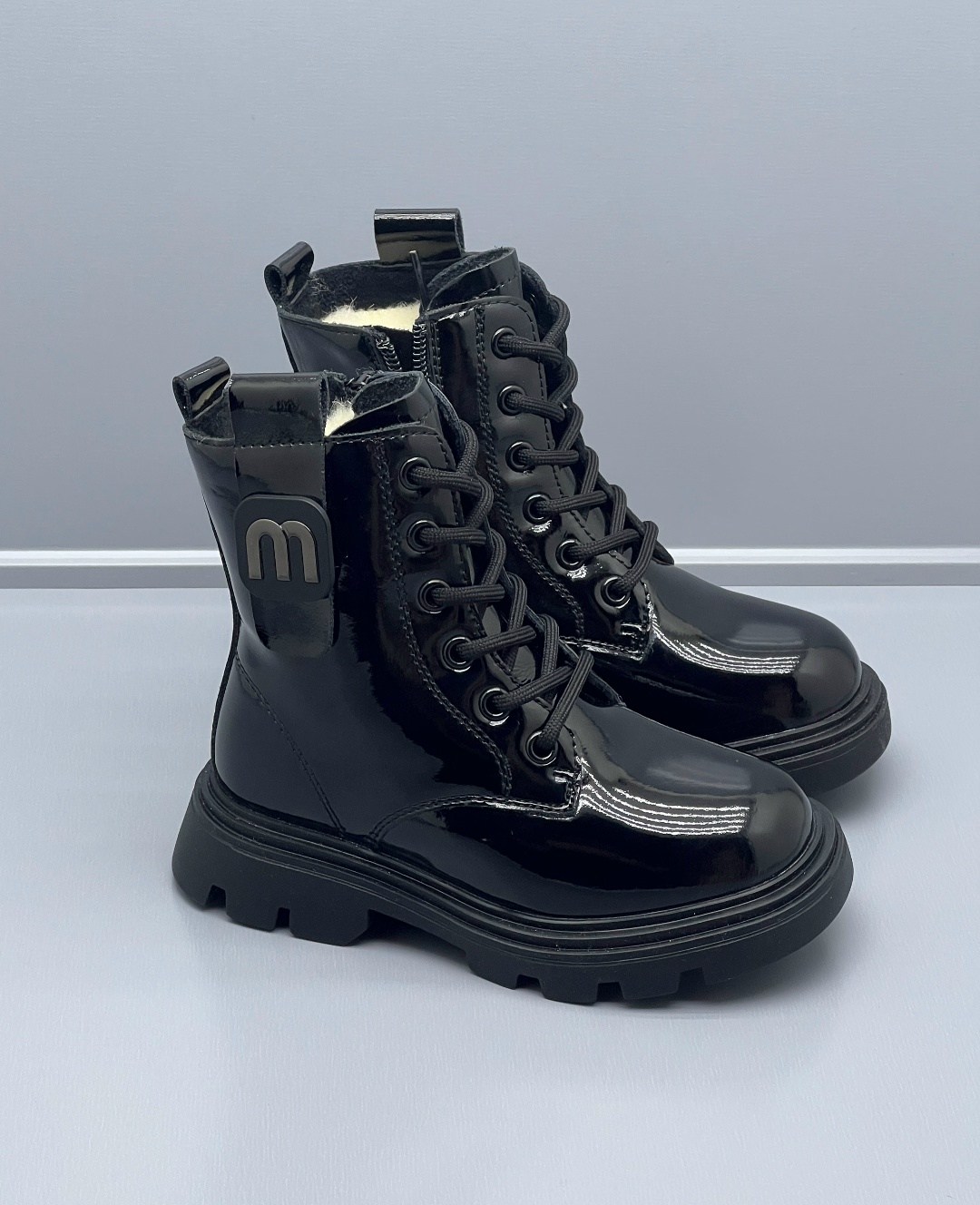 детские ботинки,,ботинки,ботинка для девочек,ботинки лаковые для девочек