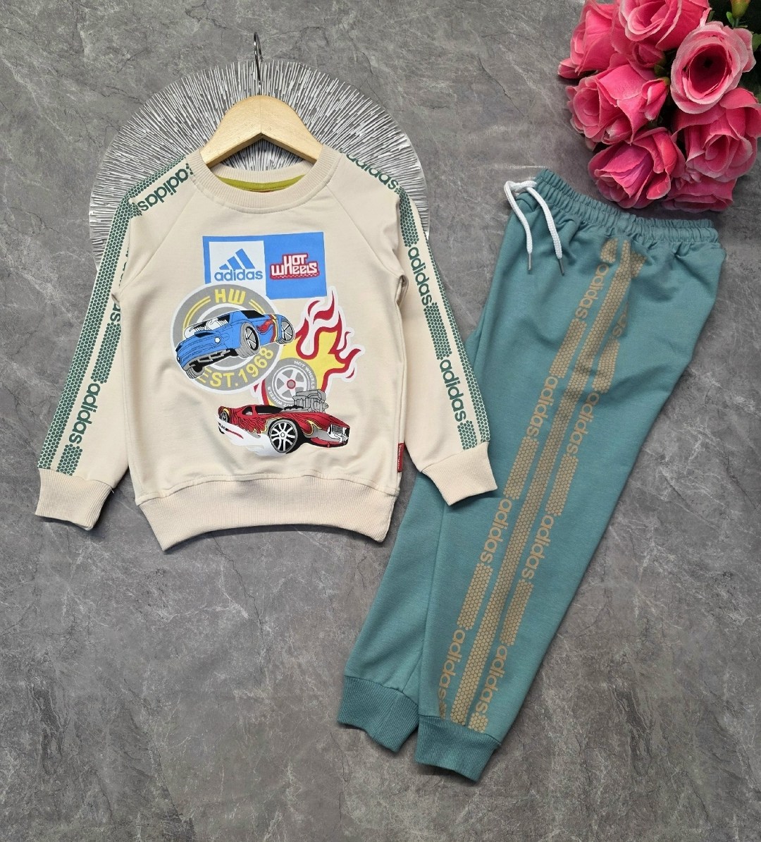 костюмы спортивные для мальчика,спортивные костюмы,спорт костюм,детский костюм,костюмы двойки