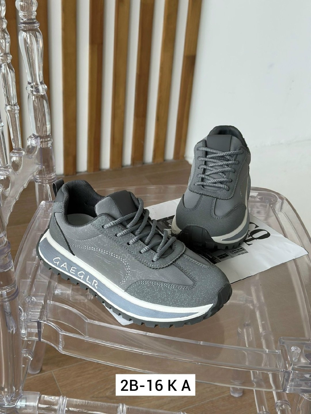 женские кроссовки,повседневные кроссовки,,кроссовки модные,кроссовки весенний