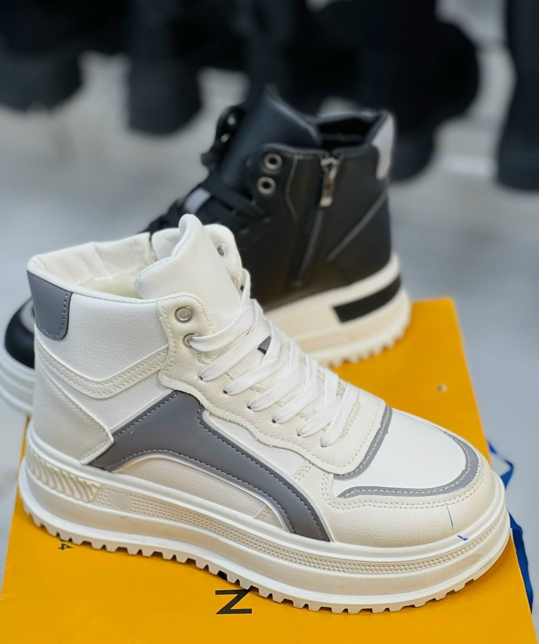 ,кроссовки женскиe, женская,обуви,кроссовки зимние женские