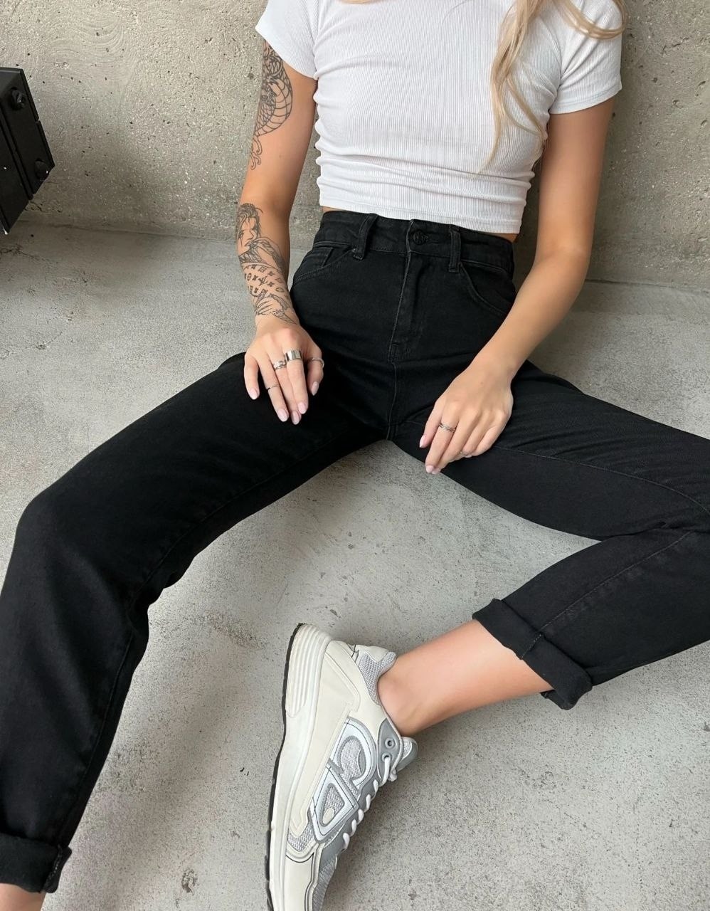 черные джинсы женские,женские джинсы,джинсы черные,стильные джинсы,черные джинсы широкие