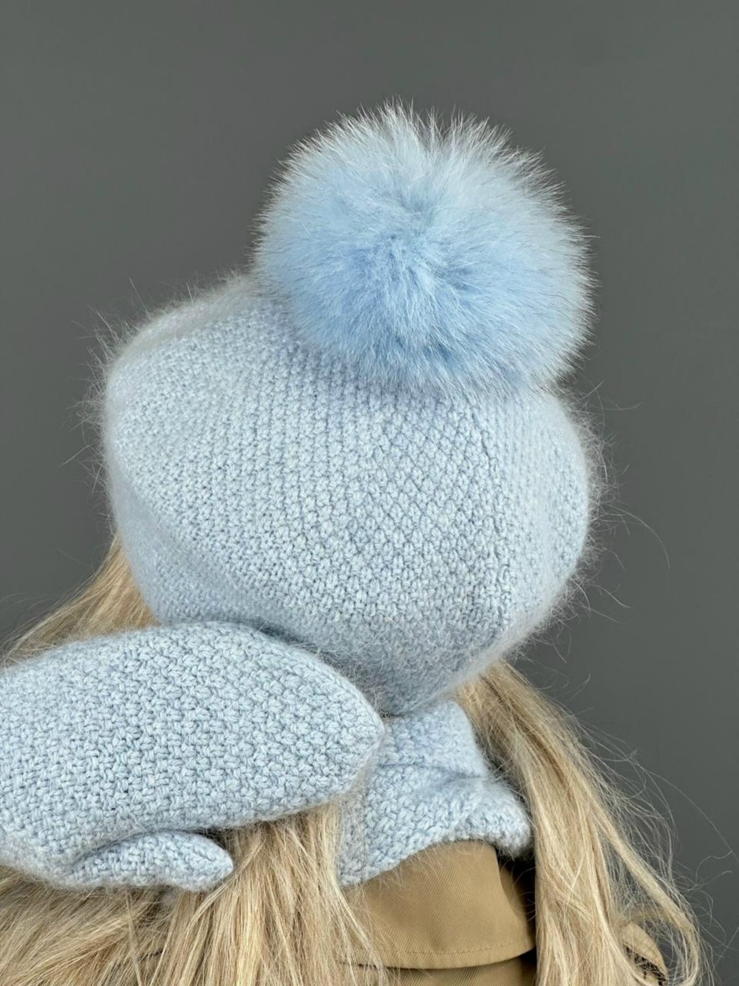 комплект шапки,шапка тыковка из пуха норки,шапка ангора мондиаль,шапка пушистая,варежки ангора