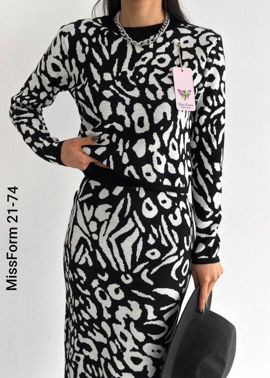 костюм с юбкой трикотажный,трикотажные костюмы женские,трикотажные костюмы,костюм с юбкой женский,стильные костюмы