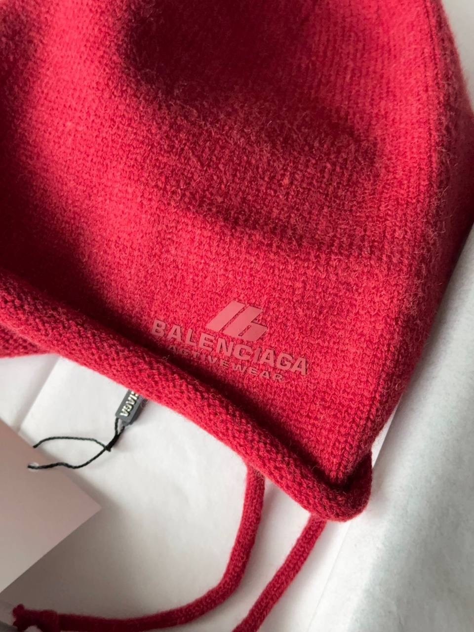 шапка balenciaga,шапка баленсиага,шапка баленсиага женские,брендовые шапки,баленсиага головные уборы