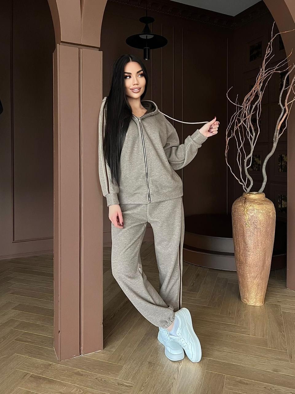 стильные костюмы,женские спортивные костюмы,cпортивный костюм женский на флисе,костюм женский на флисе,костюмы женские