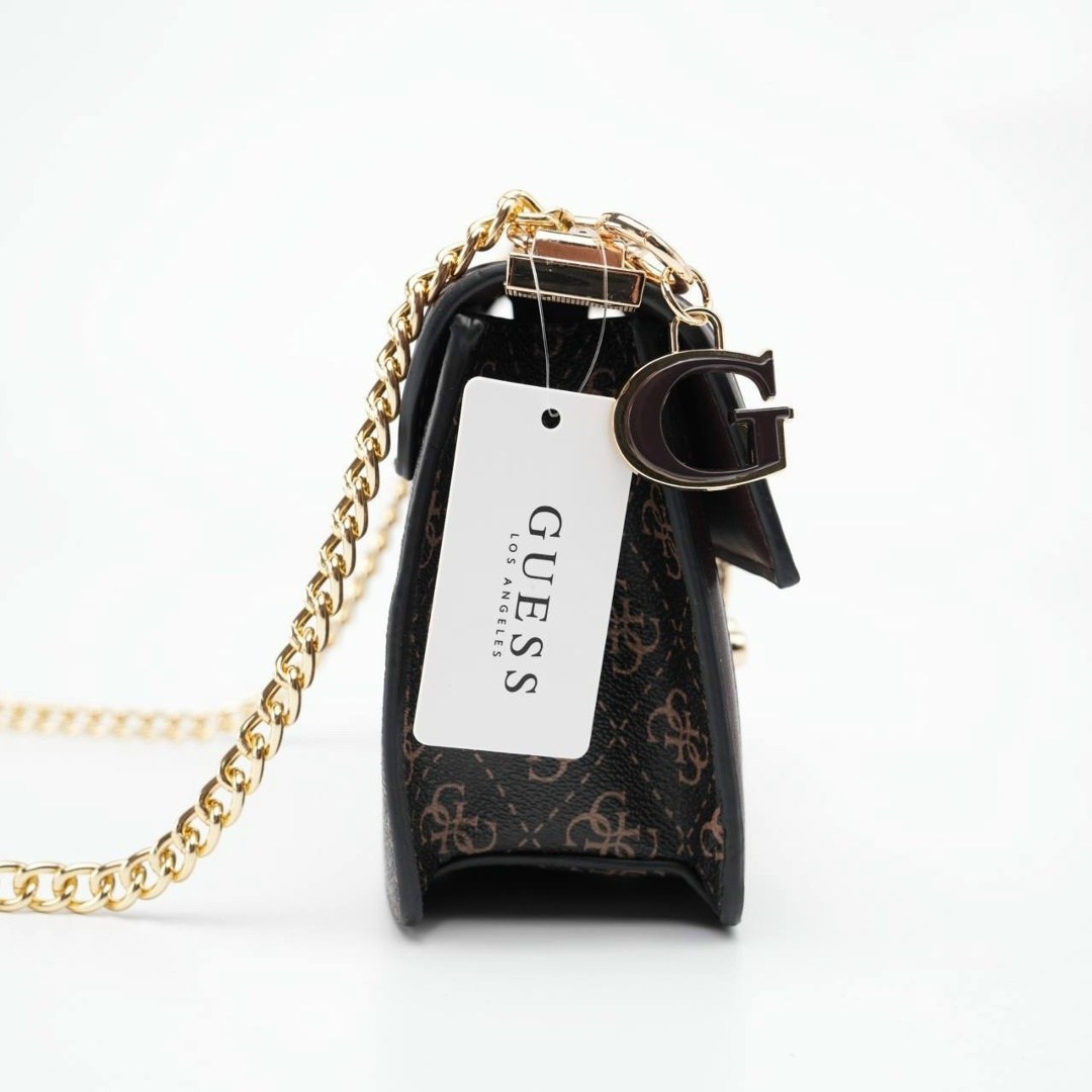 сумка guess женская,cумка guess,guess сумка кросс боди,guess сумка на плечо,сумки через плечо guess сумка