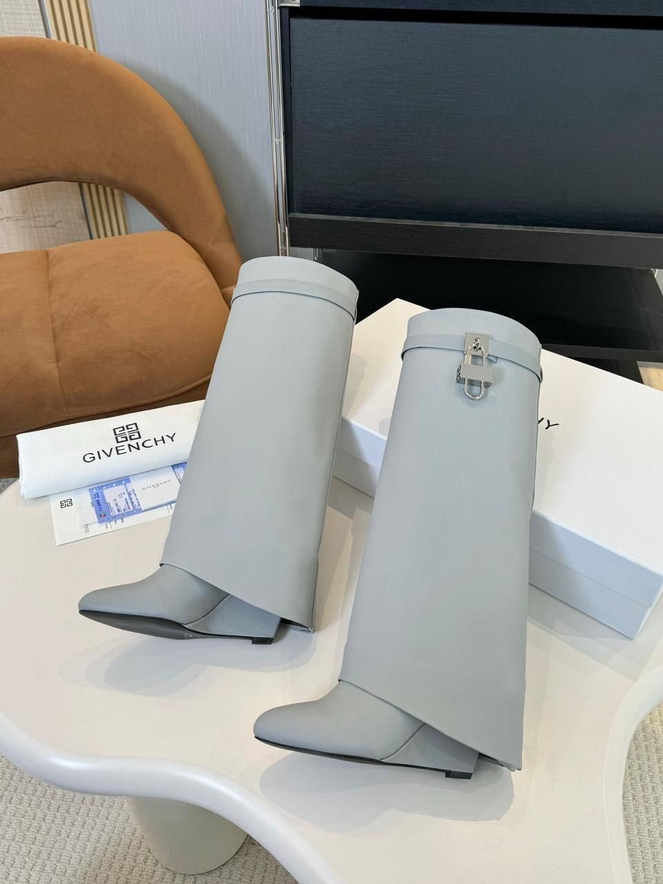 сапоги givenchy,сапоги givenchy shark lock,сапоги живанши,высокие сапоги,дживанши сапоги