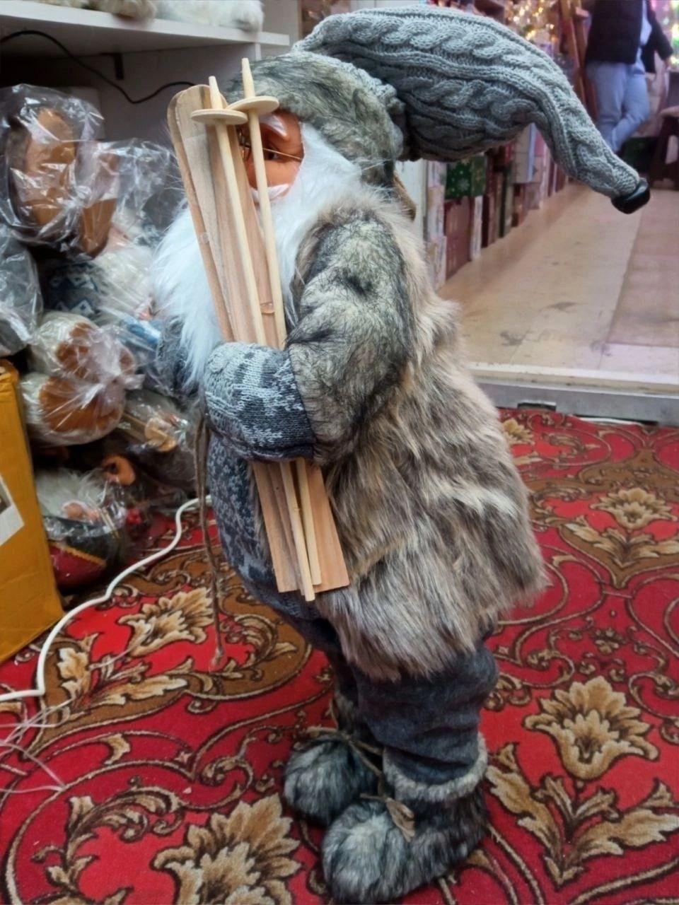 новогодние товары,новогодний ассортимент,новогодние декор,игрушка на елке,ярмарка новогодняя