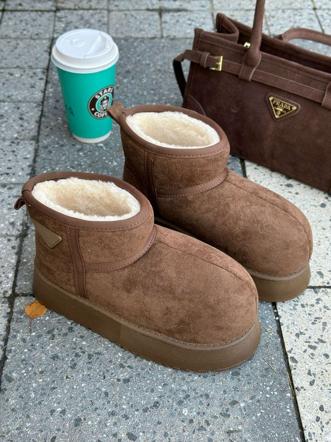 ,женская зимняя ,угги женские,зимняя ,короткие сапоги