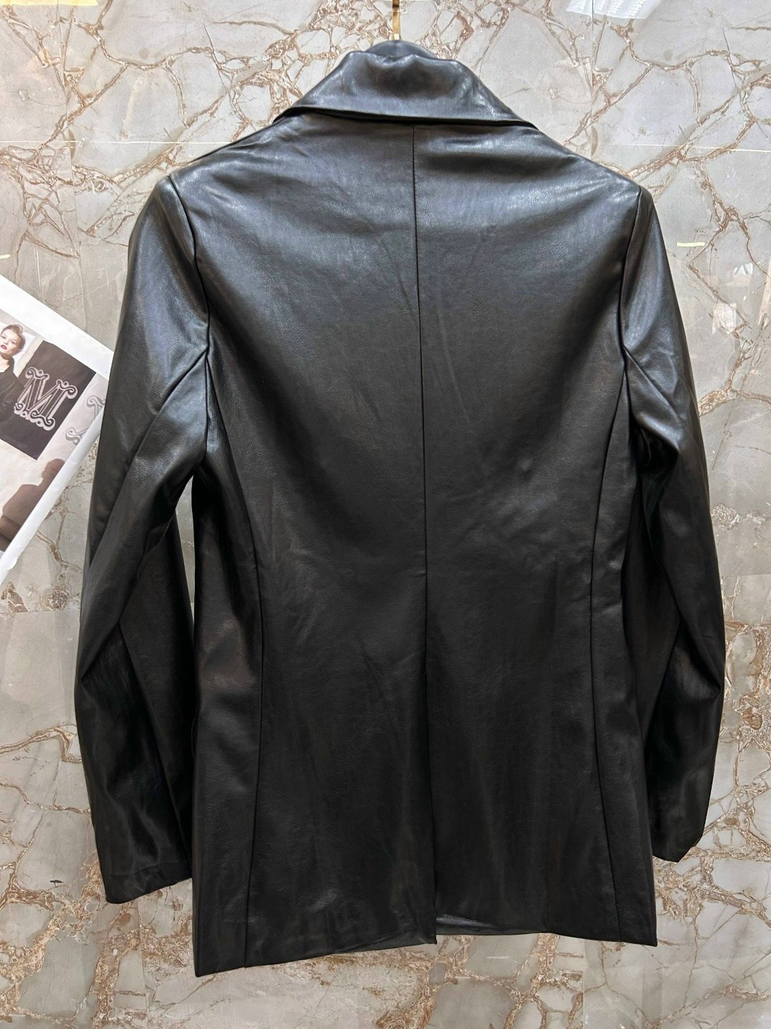 кожаный пиджак,женский пиджак кожаный,кожаная куртка,кожаный пиджак жакет,двубортные пиджаки