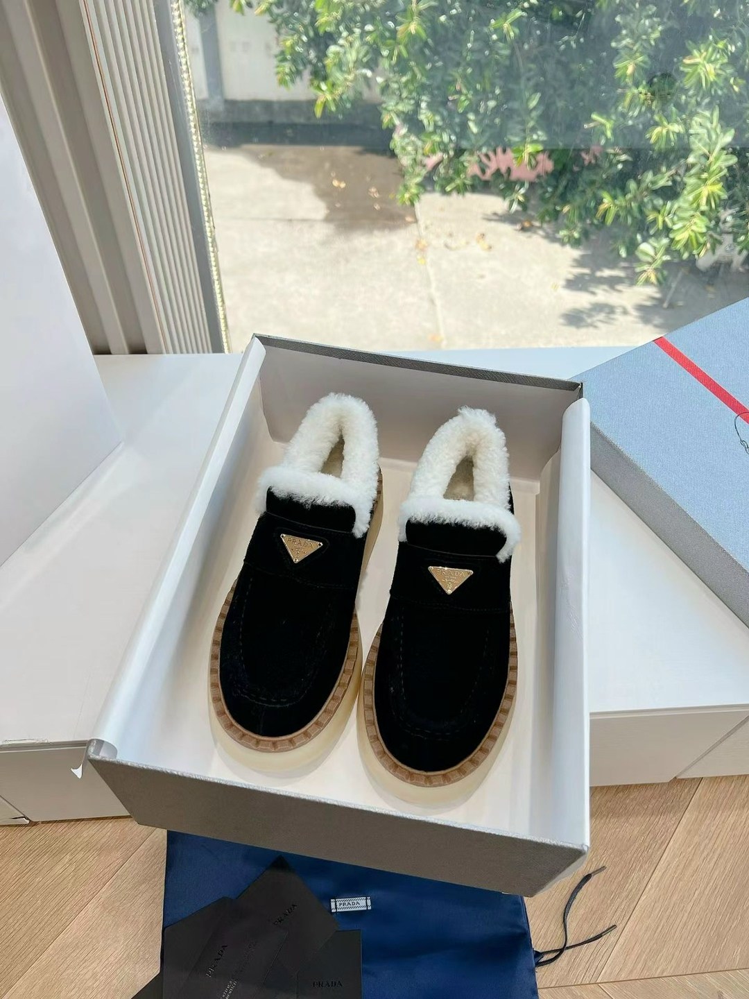 ,меховые лоферы,ботинки с мехом,лоферы на меху,женские меховые