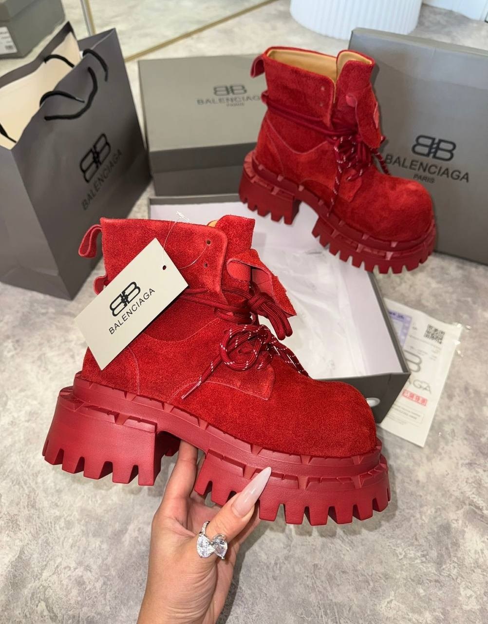 , женская,обуви,ботинки модные,брендовая