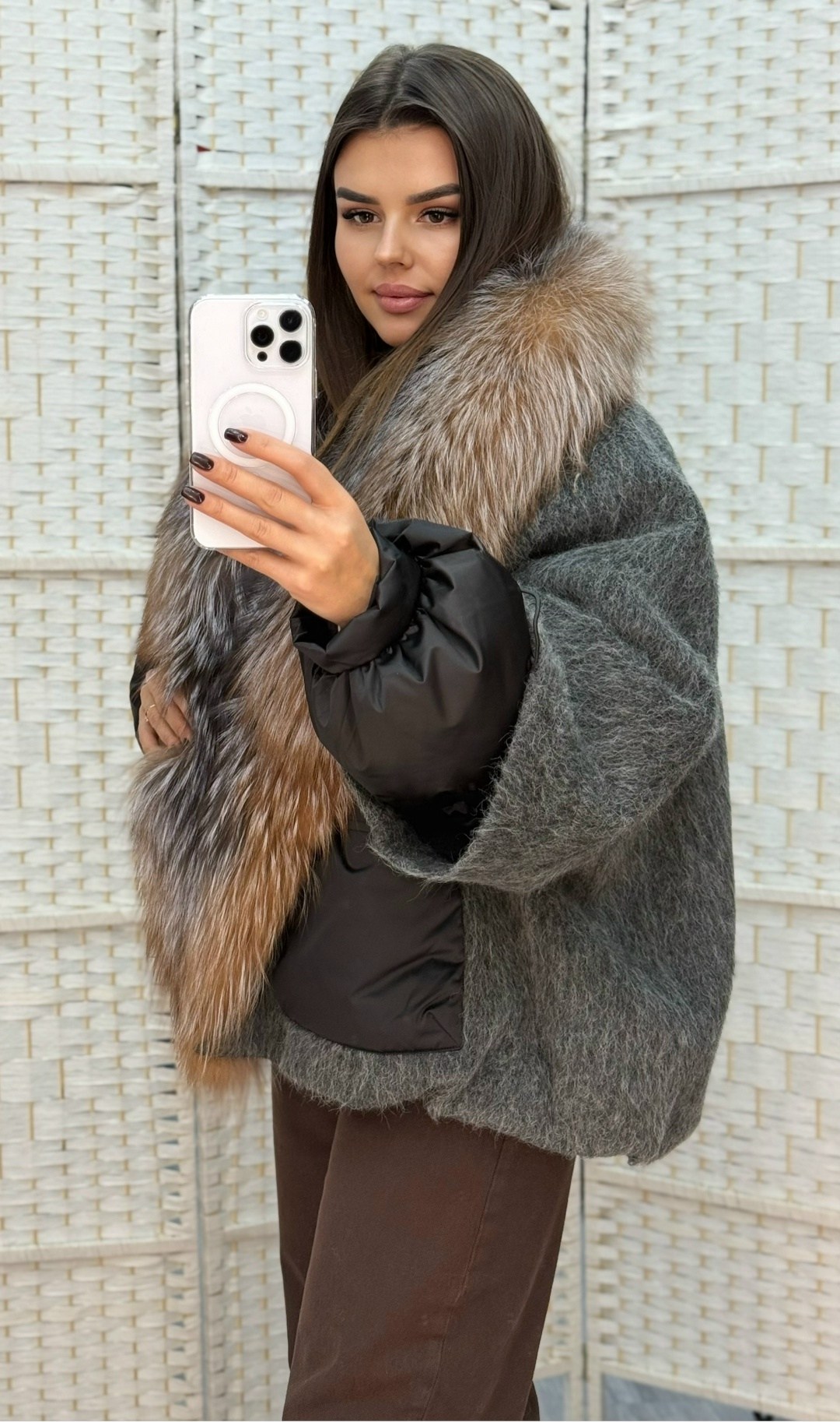 пуховики с мехом,пуховики с натуральным мехом,куртка с мехом,куртка зимняя с чернобуркой,пуховик с мехом чернобурки city furs