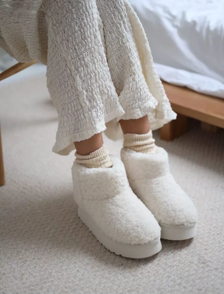 угги женские,зимние угги,зимние угги на платформе,женская ,теплая