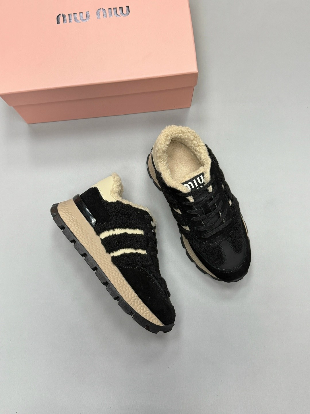 ,женские кроссовки,кроссовки miu miu,кроссовки miu,miu miu кроссовки женские