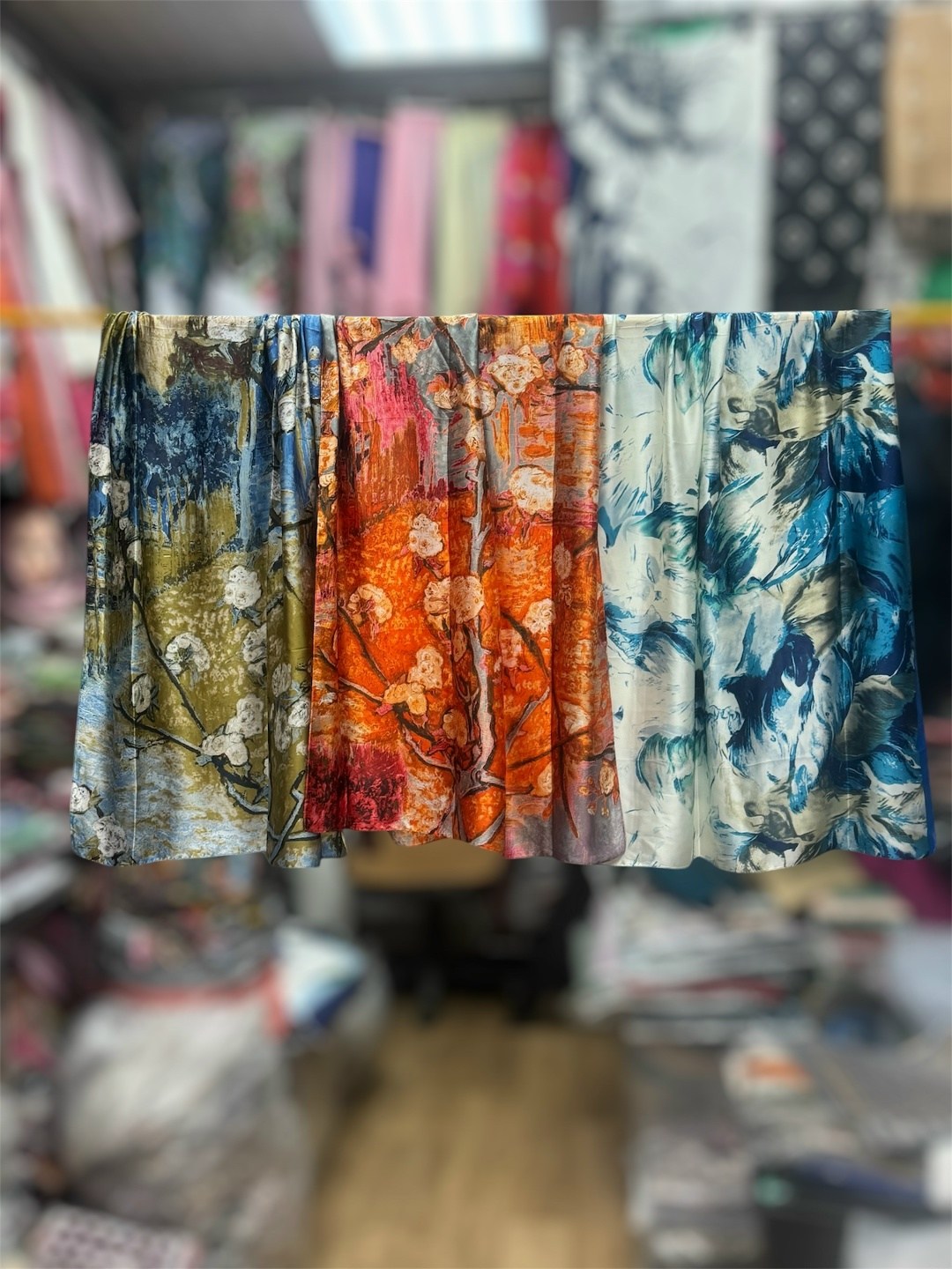 шелковый шарф,шелковый платок,атласный платок,женский шелковый шарф,платки женские