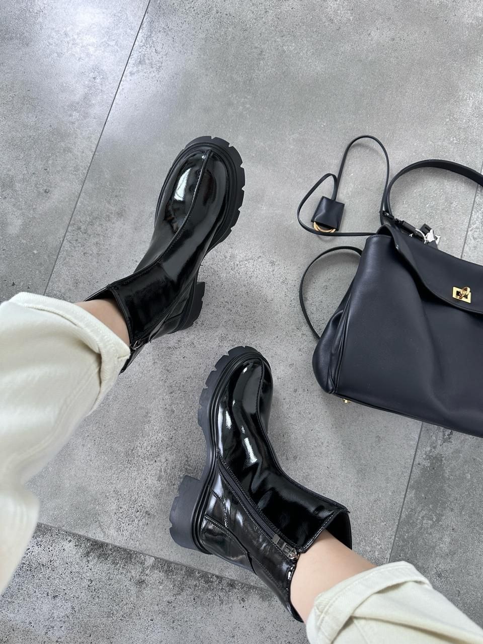 ,модные ботинки,ботинки из лакированной кожи,ботинки женские,ботинки лаковые
