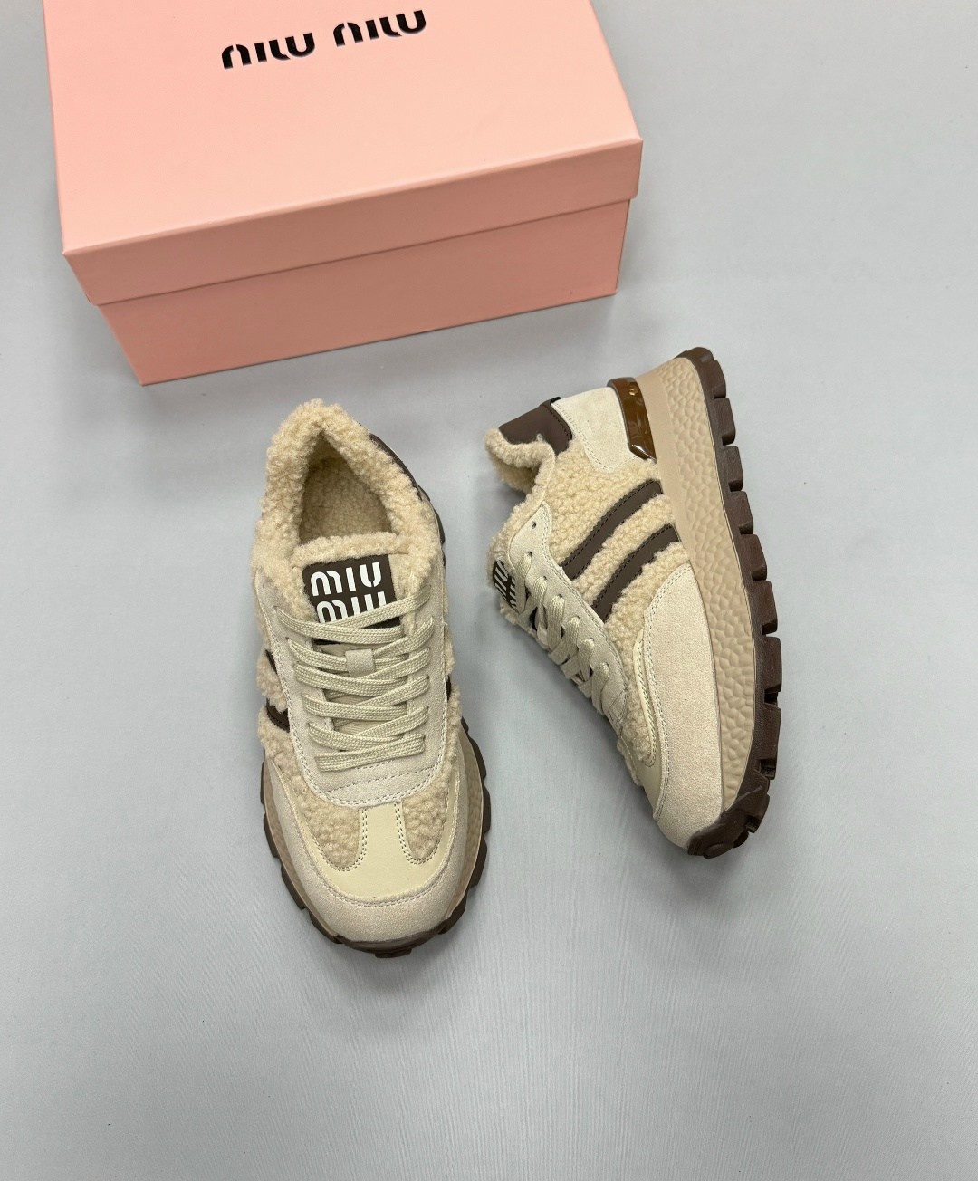 ,женские кроссовки,кроссовки miu miu,кроссовки miu,miu miu кроссовки женские