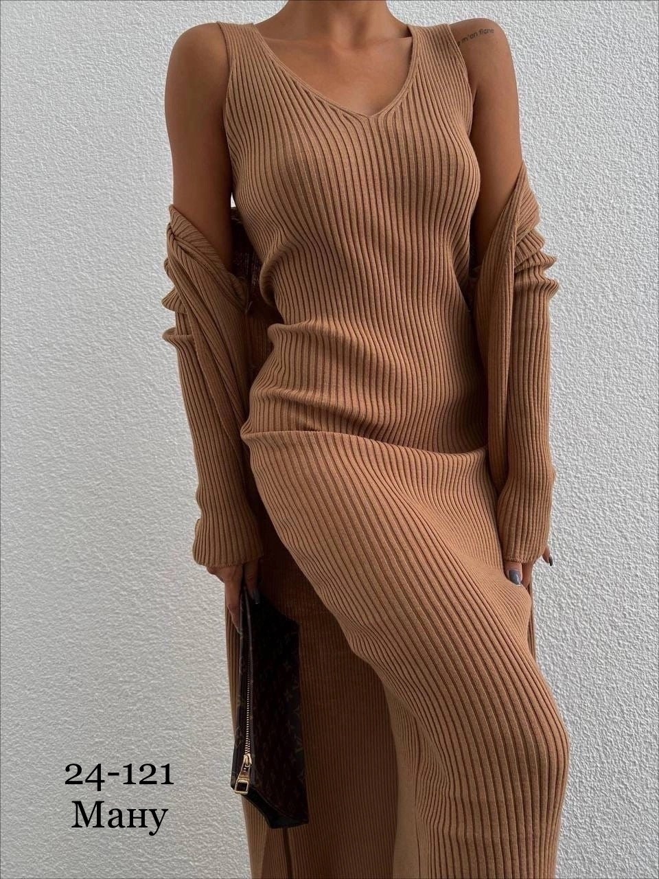 платье из материала лапша,трикотажное платье,трикотажные костюмы,материал лапша,платье лапша вязаное