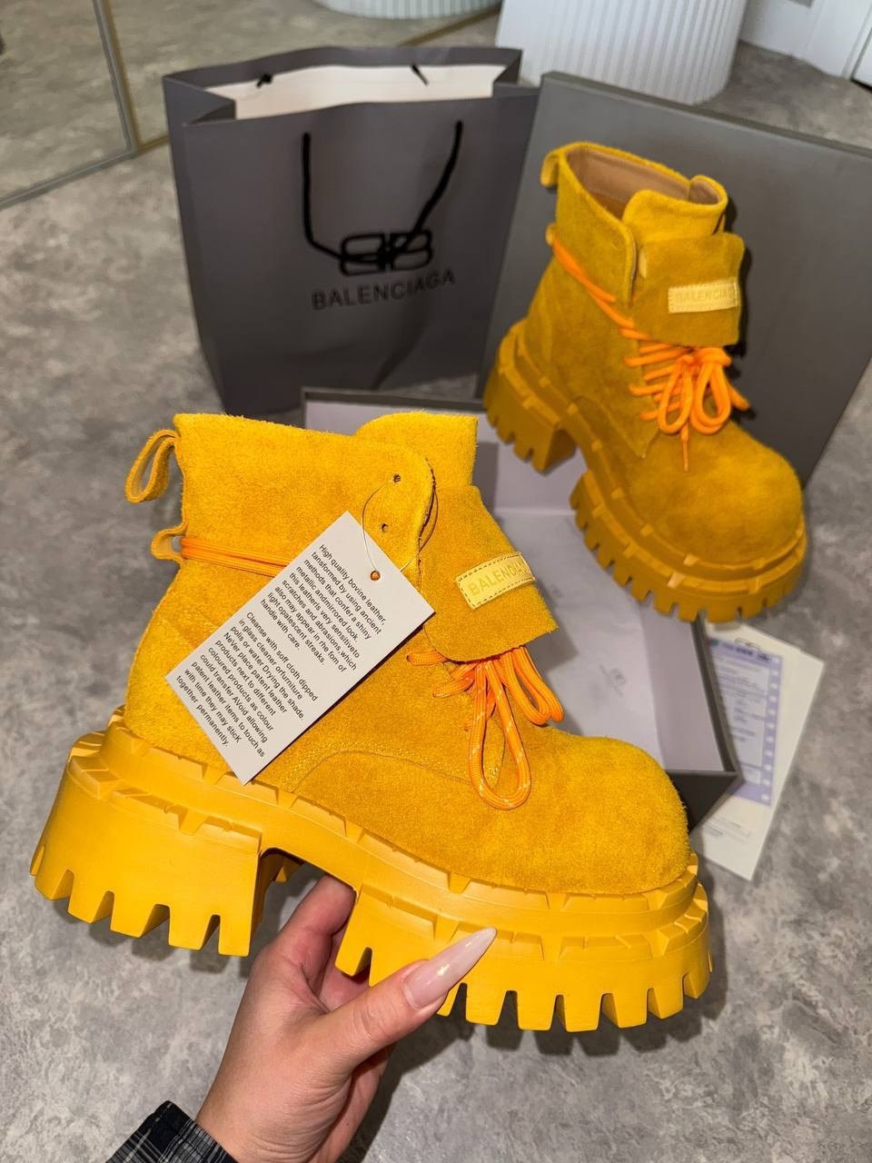 , женская,обуви,ботинки модные,брендовая