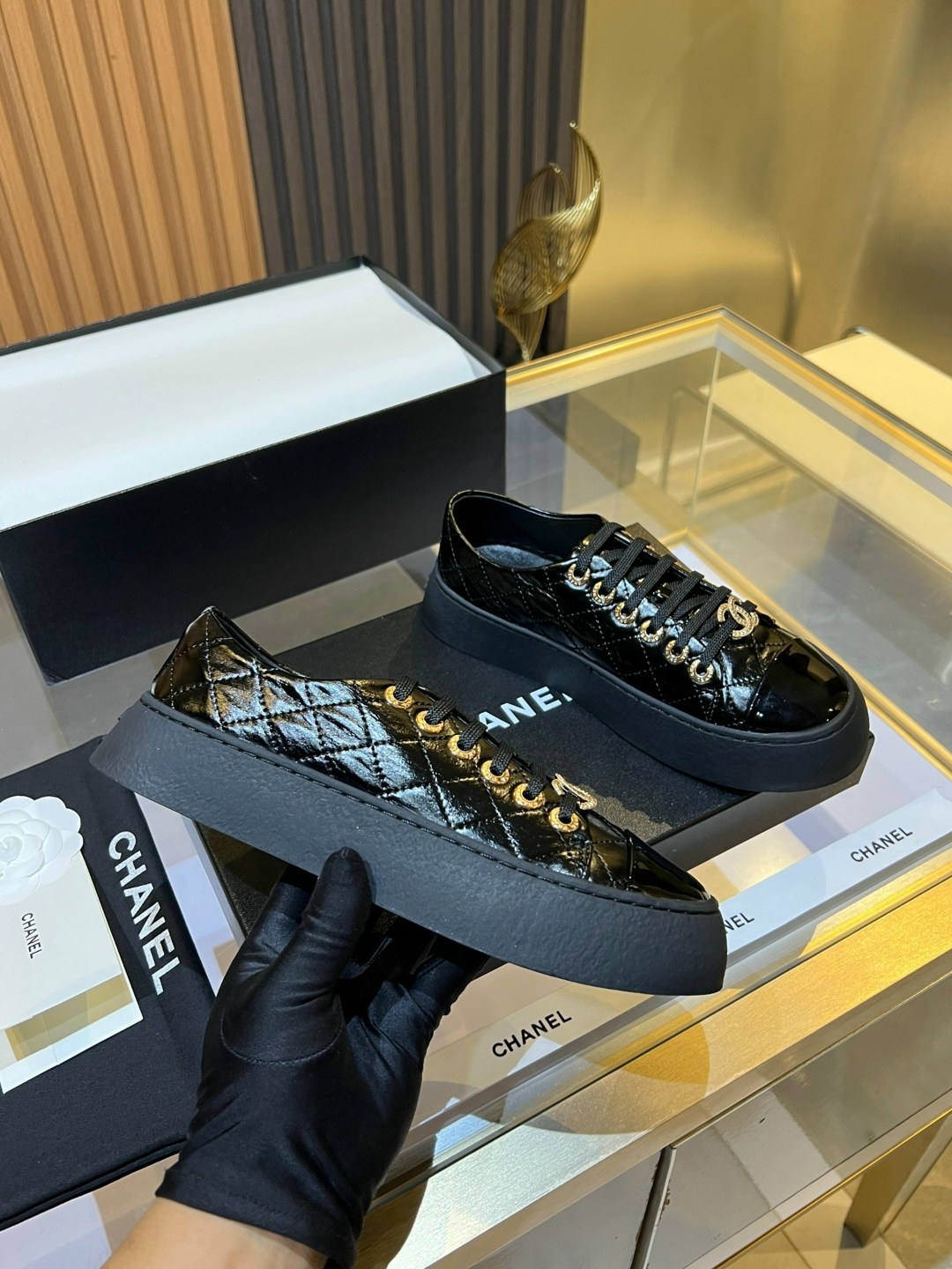 ,кеды chanel,кеды шанель женские,кеды шанель,женские кроссовки chanel