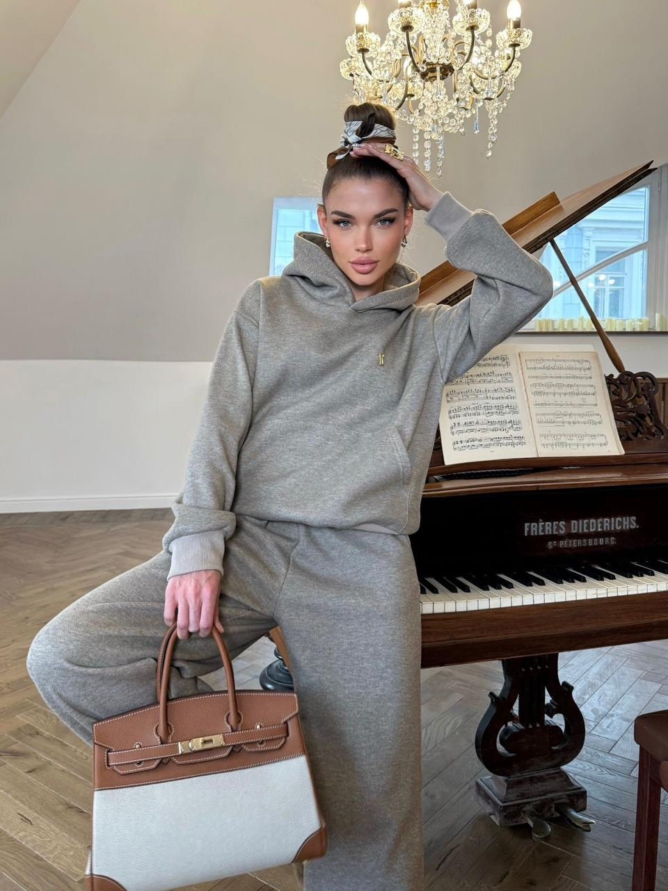 стильные костюмы,костюм тройка женский,серый костюм тройка,костюм тройка с курткой,костюм тройка