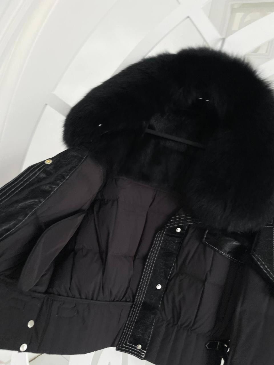 женский пуховик с меховым воротником,пуховики с мехом,пуховики с натуральным мехом,меховая куртка,пуховик с меховым воротником