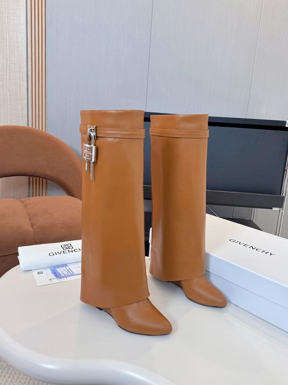 сапоги givenchy,сапоги givenchy shark lock,сапоги живанши,высокие сапоги,сапоги эрмес