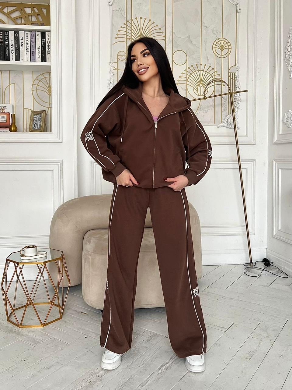 спортивные костюмы женские,стильные костюмы,спортивные костюмы,костюмы женские,красный костюм