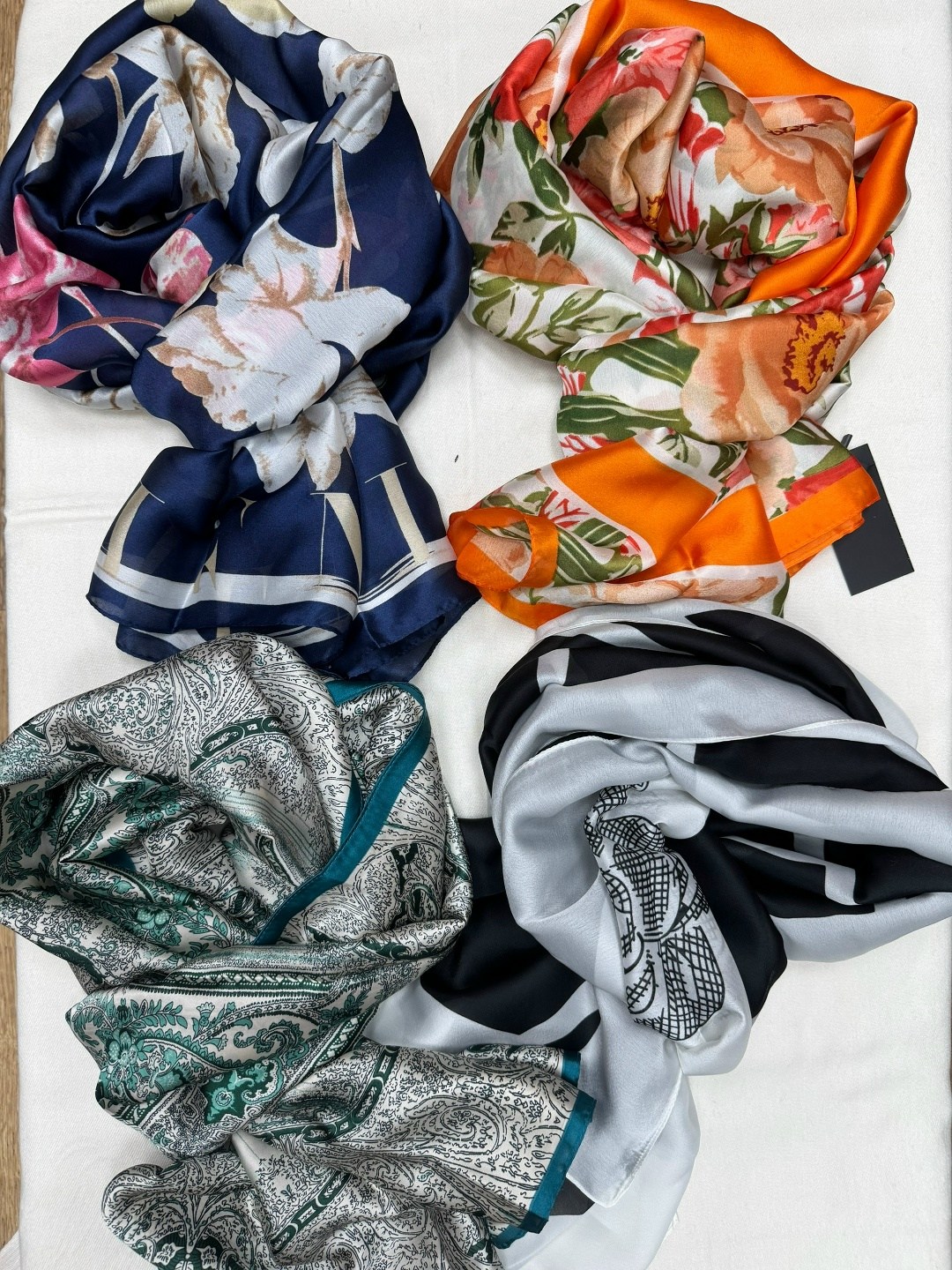 шелковый шарф,шарфы для женщин,шарф женские,шарфы и платки,женский шелковый шарф