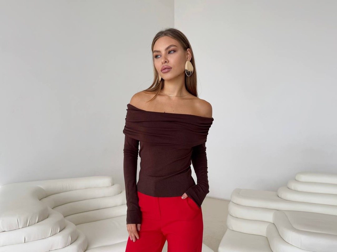 кофта женская,кофта с открытыми плечами,кофта с открытыми плечами лонгслив,тонкая кофта,блузка кофта