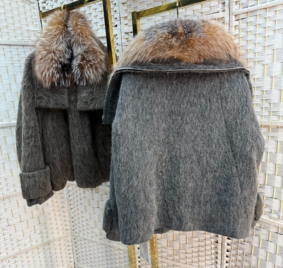 пуховики с мехом,женские пуховики,куртка с мехом,пуховики с натуральным мехом,куртка женская с мехом