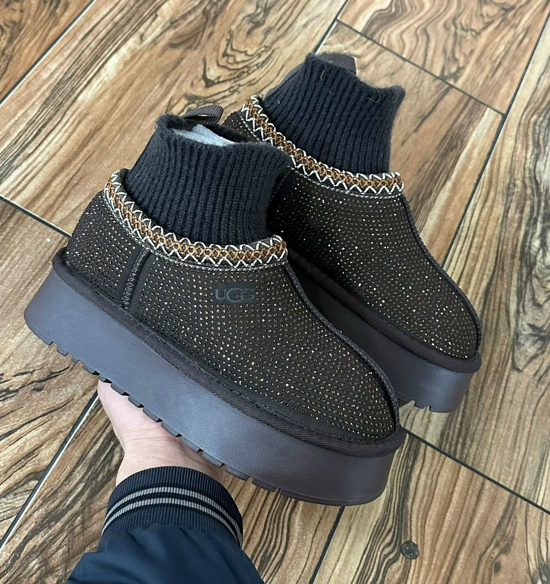 угги женские,,женская зимняя , женская,зимняя